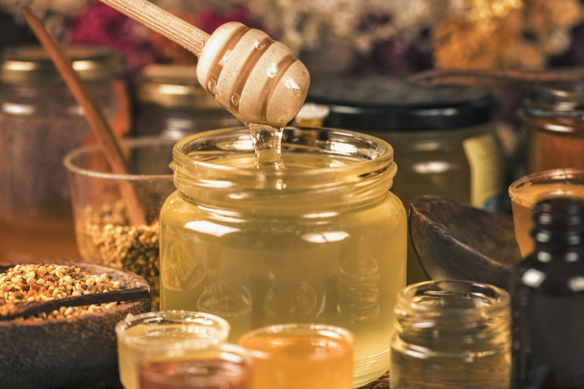 Właściwości lecznicze produktów pszczelich