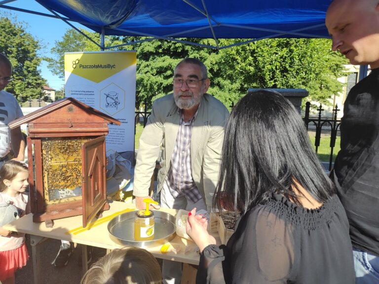 Pszczoła Musi Być na pikniku charytatywnym w Jaworznie